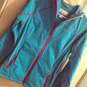 Columbia Omni-shield raincoat